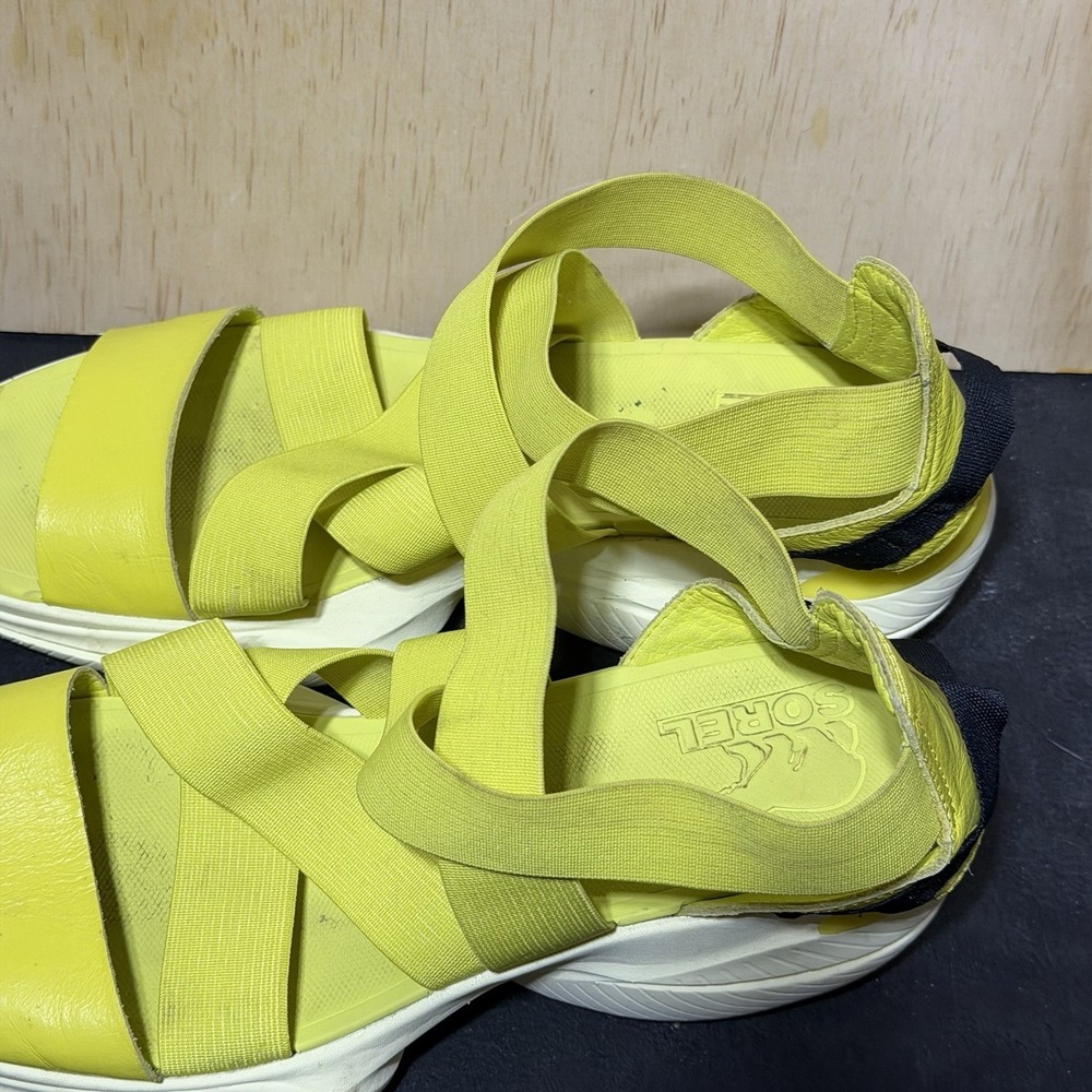 Sorel Explorer Blitz‎ Stride sandals Vibrant Neon Yellow - Picture 2 of 8
